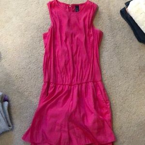 Gap Romper with Pockets !!!